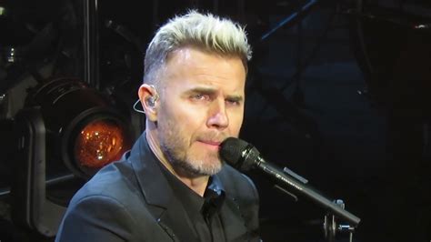 O Incrível Concerto de Gary Barlow no Teatro Apolo: Uma Noite Mágica de Música e Emoção!