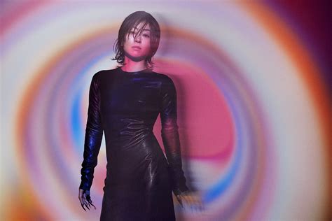  Utada Hikaru Conquista o Brasil: Uma Noite de Emoção e Canções Inesquecíveis!