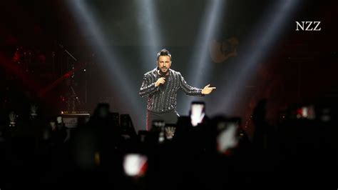 Gülşen's I Spit on Erdogan Concert: A Pop Ballad of Rebellion?